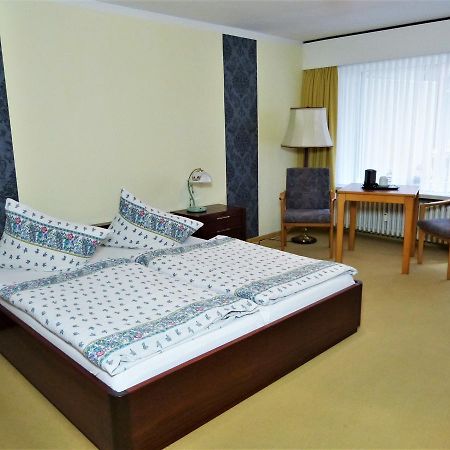 Hotel Am Kurpark Маленте Екстер'єр фото